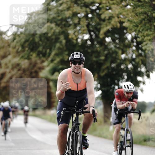 30.08.2026 - Elbe Triathlon Hamburg Michael Burmester http://msf.ph/oto/10069432 30.08.2026 09:42:17 Radfahren 357, 417, 605, 613, 631, 665, 697, 698 meine-sportfotos.de