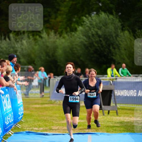 30.08.2026 - Elbe Triathlon Hamburg LAZAROV Photography http://msf.ph/oto/10069433 30.08.2026 12:38:35 Ziel 1594, 1641 meine-sportfotos.de