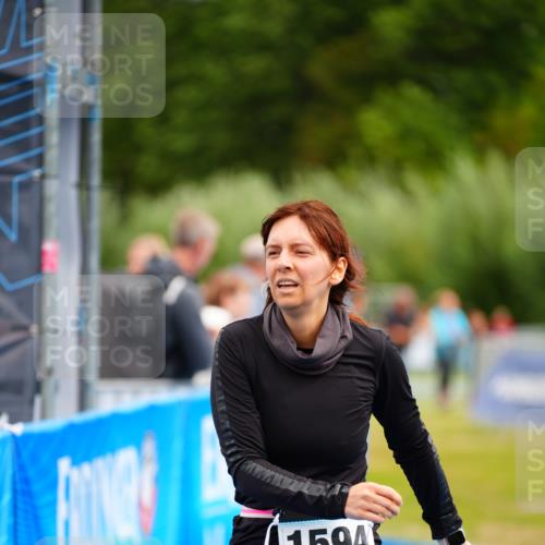30.08.2026 - Elbe Triathlon Hamburg LAZAROV Photography http://msf.ph/oto/10069467 30.08.2026 12:38:38 Ziel 1594, 1641 meine-sportfotos.de