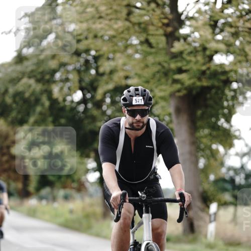 30.08.2026 - Elbe Triathlon Hamburg Michael Burmester http://msf.ph/oto/10069468 30.08.2026 09:42:32 Radfahren 261, 324, 571, 579, 741 meine-sportfotos.de