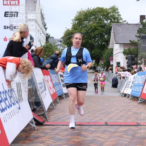 30.08.2026 - Blankeneser Heldenlauf Lena Gebhardt http://msf.ph/oto/10069471 30.08.2026 10:04:13 Ziel 1697 meine-sportfotos.de