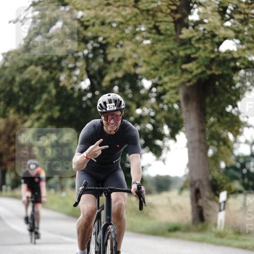 30.08.2026 - Elbe Triathlon Hamburg Michael Burmester http://msf.ph/oto/10069473 30.08.2026 09:42:34 Radfahren 324, 543, 571, 579, 741 meine-sportfotos.de
