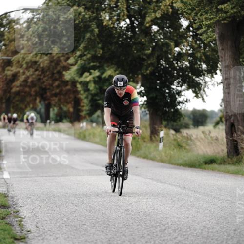 30.08.2026 - Elbe Triathlon Hamburg Michael Burmester http://msf.ph/oto/10069477 30.08.2026 09:42:35 Radfahren 324, 543, 571, 579, 741, 886 meine-sportfotos.de