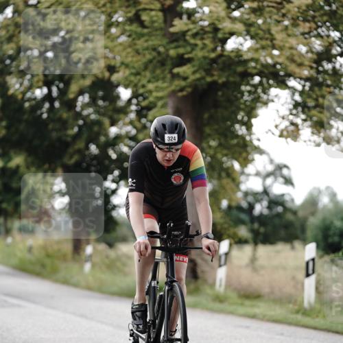 30.08.2026 - Elbe Triathlon Hamburg Michael Burmester http://msf.ph/oto/10069478 30.08.2026 09:42:36 Radfahren 324, 543, 579, 580, 886 meine-sportfotos.de