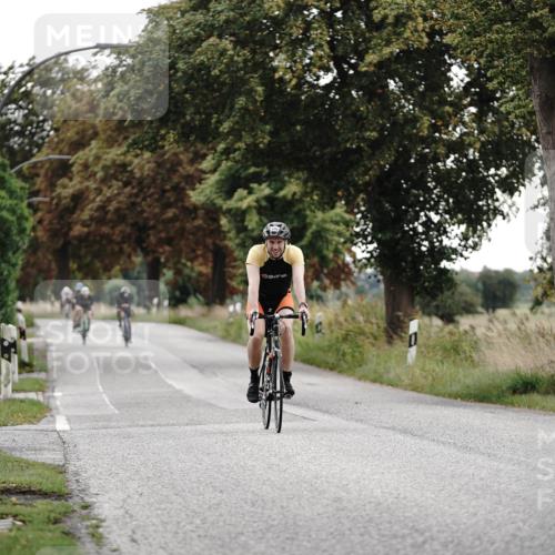 30.08.2026 - Elbe Triathlon Hamburg Michael Burmester http://msf.ph/oto/10069498 30.08.2026 09:42:47 Radfahren 331, 383, 510, 596, 734, 976 meine-sportfotos.de