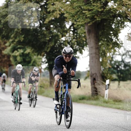 30.08.2026 - Elbe Triathlon Hamburg Michael Burmester http://msf.ph/oto/10069509 30.08.2026 09:42:53 Radfahren 275, 331, 383, 527, 734, 976 meine-sportfotos.de