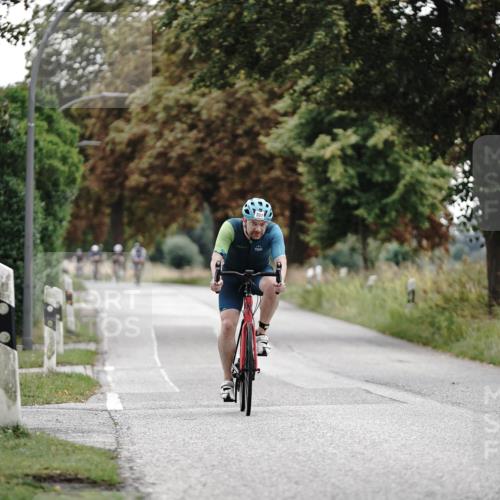 30.08.2026 - Elbe Triathlon Hamburg Michael Burmester http://msf.ph/oto/10069542 30.08.2026 09:43:11 Radfahren 201, 881 meine-sportfotos.de