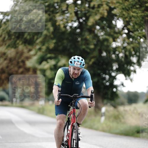 30.08.2026 - Elbe Triathlon Hamburg Michael Burmester http://msf.ph/oto/10069548 30.08.2026 09:43:12 Radfahren 201, 678 meine-sportfotos.de