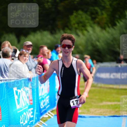 30.08.2026 - Elbe Triathlon Hamburg LAZAROV Photography http://msf.ph/oto/10069551 30.08.2026 12:39:58 Ziel 1677, 1723 meine-sportfotos.de
