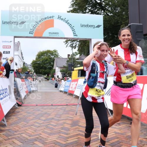 30.08.2026 - Blankeneser Heldenlauf Lena Gebhardt http://msf.ph/oto/10069562 30.08.2026 10:04:24 Ziel 1557, 1566 meine-sportfotos.de