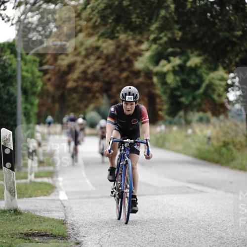 30.08.2026 - Elbe Triathlon Hamburg Michael Burmester http://msf.ph/oto/10069564 30.08.2026 09:43:25 Radfahren 249, 290, 390, 667, 780, 863 meine-sportfotos.de