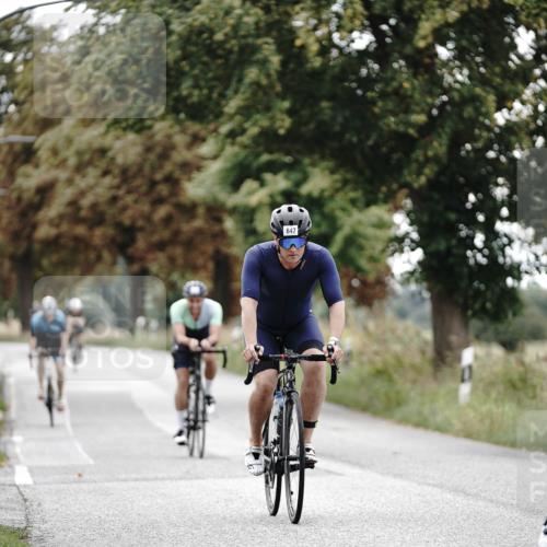 30.08.2026 - Elbe Triathlon Hamburg Michael Burmester http://msf.ph/oto/10069588 30.08.2026 09:43:33 Radfahren 249, 264, 624, 641, 647, 747 meine-sportfotos.de