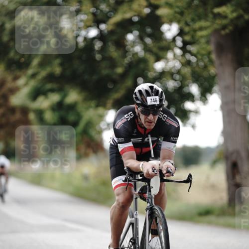 30.08.2026 - Elbe Triathlon Hamburg Michael Burmester http://msf.ph/oto/10069602 30.08.2026 09:43:43 Radfahren 315, 348, 374, 656, 722, 746, 799, 874 meine-sportfotos.de