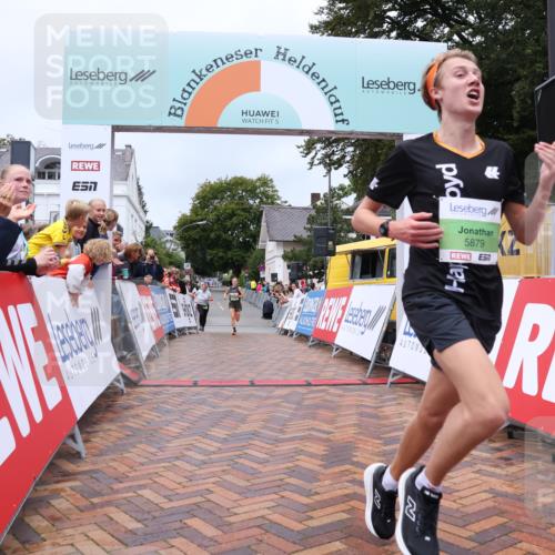 30.08.2026 - Blankeneser Heldenlauf Lena Gebhardt http://msf.ph/oto/10069620 30.08.2026 10:04:37 Ziel 5635, 5879 meine-sportfotos.de