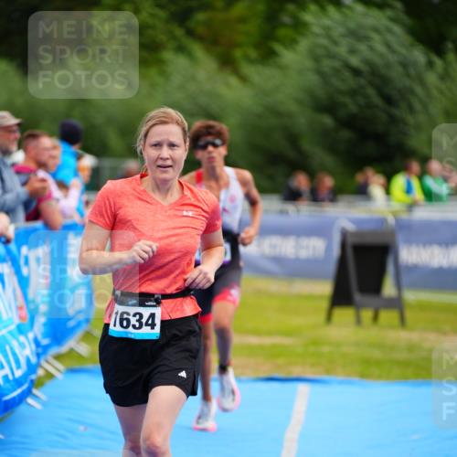 30.08.2026 - Elbe Triathlon Hamburg LAZAROV Photography http://msf.ph/oto/10069643 30.08.2026 12:40:35 Ziel 1634, 1739 meine-sportfotos.de