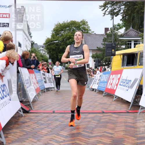 30.08.2026 - Blankeneser Heldenlauf Lena Gebhardt http://msf.ph/oto/10069646 30.08.2026 10:04:40 Ziel 5635, 5879 meine-sportfotos.de