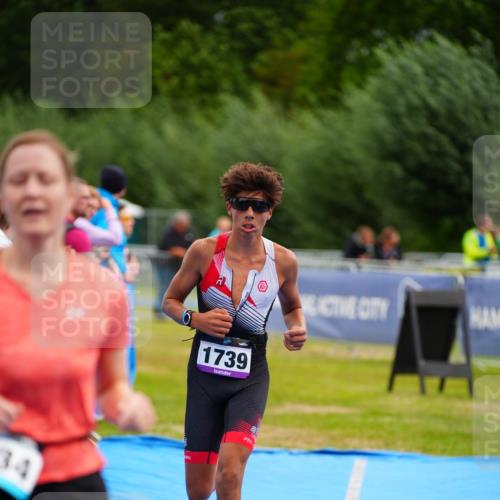 30.08.2026 - Elbe Triathlon Hamburg LAZAROV Photography http://msf.ph/oto/10069649 30.08.2026 12:40:36 Ziel 1634, 1739 meine-sportfotos.de