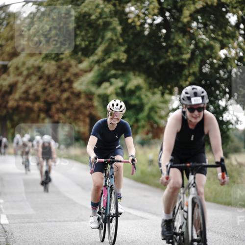 30.08.2026 - Elbe Triathlon Hamburg Michael Burmester http://msf.ph/oto/10069663 30.08.2026 09:44:17 Radfahren 248, 317, 394, 556, 750, 752, 831, 866 meine-sportfotos.de