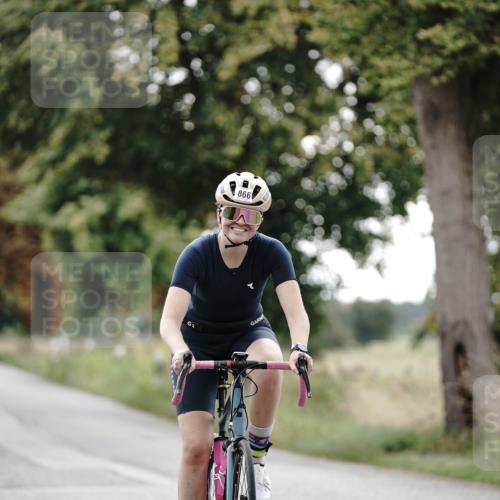 30.08.2026 - Elbe Triathlon Hamburg Michael Burmester http://msf.ph/oto/10069666 30.08.2026 09:44:17 Radfahren 248, 317, 394, 556, 750, 752, 831, 866 meine-sportfotos.de
