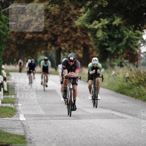 30.08.2026 - Elbe Triathlon Hamburg Michael Burmester http://msf.ph/oto/10069698 30.08.2026 09:44:38 Radfahren 292, 430, 475, 532, 618, 635, 826 meine-sportfotos.de