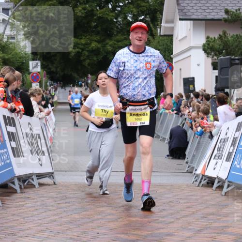 30.08.2026 - Blankeneser Heldenlauf Lena Gebhardt http://msf.ph/oto/10069701 30.08.2026 10:05:09 Ziel 1053, 1692 meine-sportfotos.de