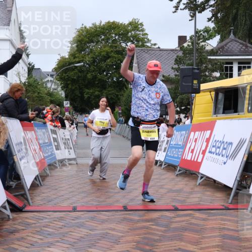 30.08.2026 - Blankeneser Heldenlauf Lena Gebhardt http://msf.ph/oto/10069717 30.08.2026 10:05:10 Ziel 1053, 1692 meine-sportfotos.de