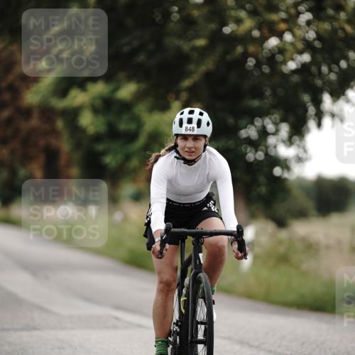 30.08.2026 - Elbe Triathlon Hamburg Michael Burmester http://msf.ph/oto/10069719 30.08.2026 09:44:47 Radfahren 273, 284, 635, 724, 848 meine-sportfotos.de