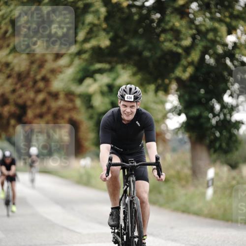 30.08.2026 - Elbe Triathlon Hamburg Michael Burmester http://msf.ph/oto/10069738 30.08.2026 09:44:57 Radfahren 452, 495, 636, 664, 701, 769, 864 meine-sportfotos.de