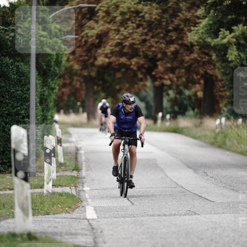 30.08.2026 - Elbe Triathlon Hamburg Michael Burmester http://msf.ph/oto/10069777 30.08.2026 09:45:16 Radfahren 508, 764, 827, 862 meine-sportfotos.de
