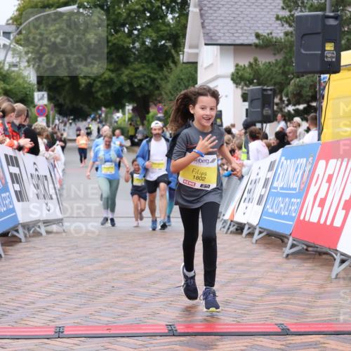 30.08.2026 - Blankeneser Heldenlauf Lena Gebhardt http://msf.ph/oto/10069820 30.08.2026 10:05:19 Ziel 1053, 1107, 1692, 1802 meine-sportfotos.de
