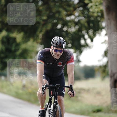 30.08.2026 - Elbe Triathlon Hamburg Michael Burmester http://msf.ph/oto/10069824 30.08.2026 09:49:18 Radfahren 293, 329, 330, 391, 509, 814 meine-sportfotos.de