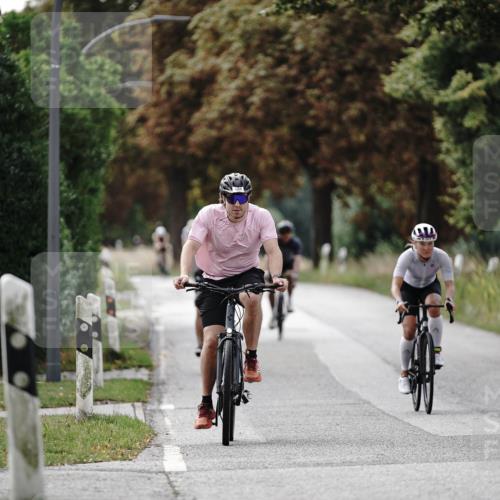 30.08.2026 - Elbe Triathlon Hamburg Michael Burmester http://msf.ph/oto/10069828 30.08.2026 09:49:21 Radfahren 293, 329, 391, 405, 509, 597 meine-sportfotos.de