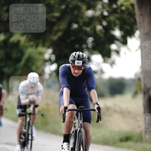 30.08.2026 - Elbe Triathlon Hamburg Michael Burmester http://msf.ph/oto/10069844 30.08.2026 09:49:28 Radfahren 279, 391, 405, 420, 476, 597, 681, 766 meine-sportfotos.de