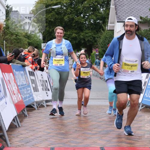 30.08.2026 - Blankeneser Heldenlauf Lena Gebhardt http://msf.ph/oto/10069871 30.08.2026 10:05:23 Ziel 1107, 1657, 1658, 1659, 1802 meine-sportfotos.de