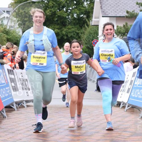 30.08.2026 - Blankeneser Heldenlauf Lena Gebhardt http://msf.ph/oto/10069879 30.08.2026 10:05:24 Ziel 1107, 1656, 1657, 1658, 1659, 1802 meine-sportfotos.de
