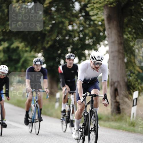 30.08.2026 - Elbe Triathlon Hamburg Michael Burmester http://msf.ph/oto/10069883 30.08.2026 09:49:57 Radfahren 282, 346, 458, 483, 542, 794, 854 meine-sportfotos.de