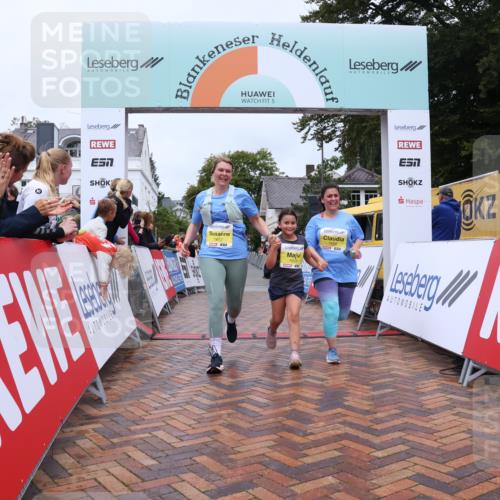 30.08.2026 - Blankeneser Heldenlauf Lena Gebhardt http://msf.ph/oto/10069895 30.08.2026 10:05:25 Ziel 1107, 1656, 1657, 1658, 1659, 1802 meine-sportfotos.de