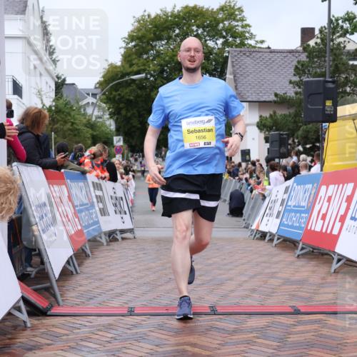 30.08.2026 - Blankeneser Heldenlauf Lena Gebhardt http://msf.ph/oto/10069925 30.08.2026 10:05:28 Ziel 1107, 1656, 1657, 1658, 1659 meine-sportfotos.de