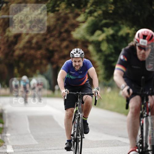30.08.2026 - Elbe Triathlon Hamburg Michael Burmester http://msf.ph/oto/10069978 30.08.2026 09:51:10 Radfahren 492, 565, 696, 708, 709, 754 meine-sportfotos.de