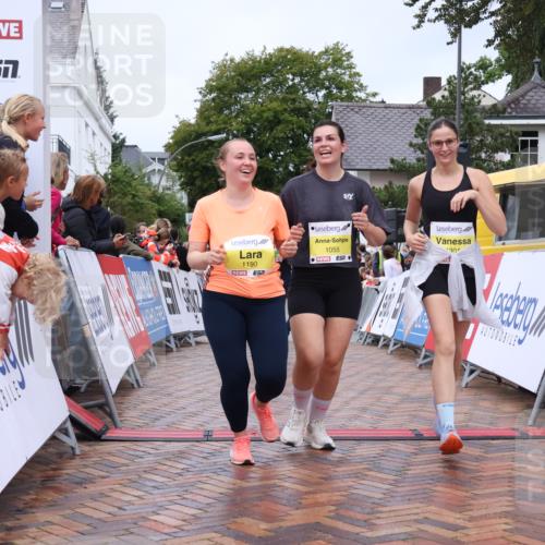 30.08.2026 - Blankeneser Heldenlauf Lena Gebhardt http://msf.ph/oto/10070008 30.08.2026 10:05:41 Ziel 1055, 1190, 1301, 1773, 5838 meine-sportfotos.de