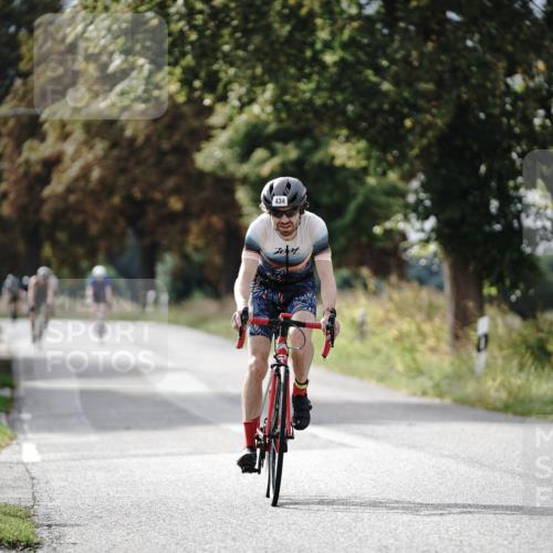 30.08.2026 - Elbe Triathlon Hamburg Michael Burmester http://msf.ph/oto/10070092 30.08.2026 09:52:04 Radfahren 434, 680, 792, 876 meine-sportfotos.de