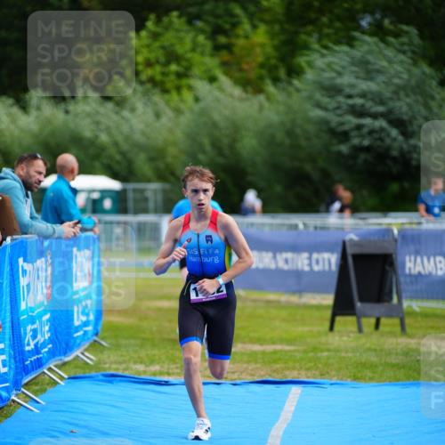 30.08.2026 - Elbe Triathlon Hamburg LAZAROV Photography http://msf.ph/oto/10070099 30.08.2026 12:46:58 Ziel 1684, 1732 meine-sportfotos.de