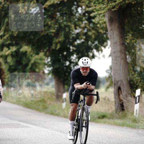 30.08.2026 - Elbe Triathlon Hamburg Michael Burmester http://msf.ph/oto/10070169 30.08.2026 09:52:37 Radfahren 386, 389, 425, 439, 739, 811, 834, 903 meine-sportfotos.de