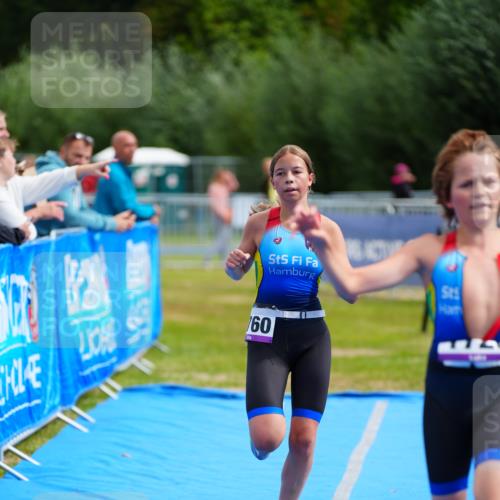 30.08.2026 - Elbe Triathlon Hamburg LAZAROV Photography http://msf.ph/oto/10070170 30.08.2026 12:47:28 Ziel 1728, 1760 meine-sportfotos.de