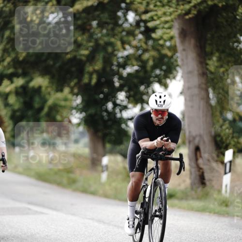 30.08.2026 - Elbe Triathlon Hamburg Michael Burmester http://msf.ph/oto/10070171 30.08.2026 09:52:37 Radfahren 386, 389, 425, 439, 739, 811, 834, 903 meine-sportfotos.de