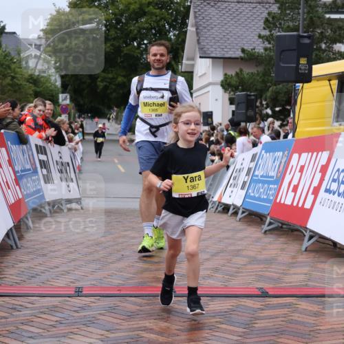 30.08.2026 - Blankeneser Heldenlauf Lena Gebhardt http://msf.ph/oto/10070182 30.08.2026 10:06:34 Ziel 1365, 1367 meine-sportfotos.de