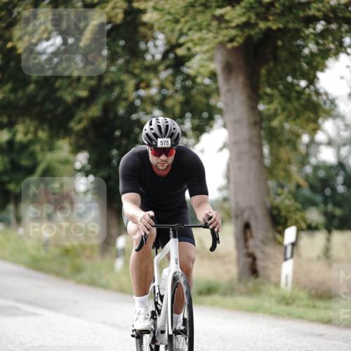 30.08.2026 - Elbe Triathlon Hamburg Michael Burmester http://msf.ph/oto/10070193 30.08.2026 09:52:51 Radfahren 415, 573, 606, 634, 663, 721, 791, 855, 908 meine-sportfotos.de