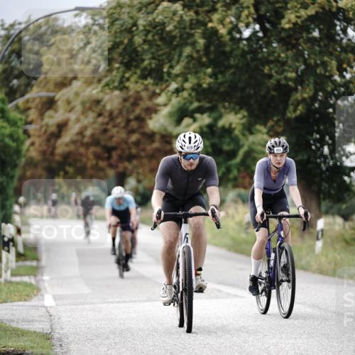 30.08.2026 - Elbe Triathlon Hamburg Michael Burmester http://msf.ph/oto/10070199 30.08.2026 09:52:52 Radfahren 415, 573, 606, 634, 663, 721, 791, 855, 908 meine-sportfotos.de