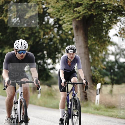 30.08.2026 - Elbe Triathlon Hamburg Michael Burmester http://msf.ph/oto/10070202 30.08.2026 09:52:53 Radfahren 415, 573, 606, 634, 663, 721, 791, 855, 908 meine-sportfotos.de
