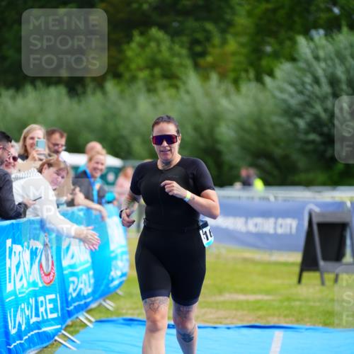30.08.2026 - Elbe Triathlon Hamburg LAZAROV Photography http://msf.ph/oto/10070228 30.08.2026 12:48:02 Ziel 1642, 1730 meine-sportfotos.de